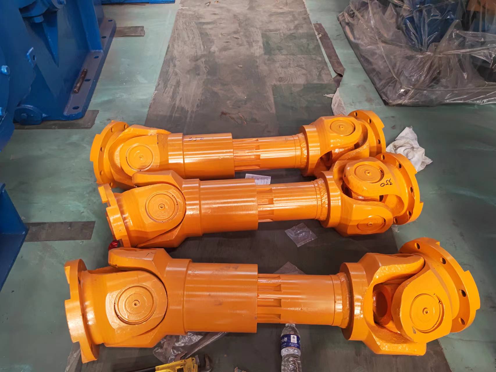 universal joint in hot rolling mill