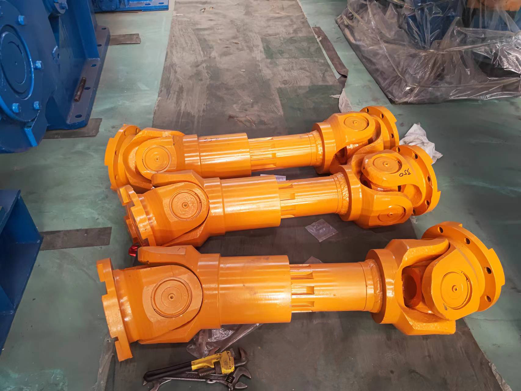 universal joint in hot rolling mill